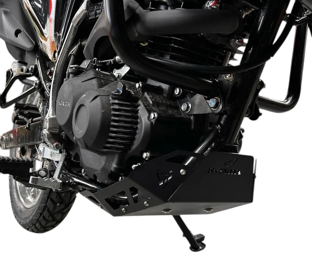 PROTECTOR DE CARTER HONDA XR 190 - XRE 190 (1).webp