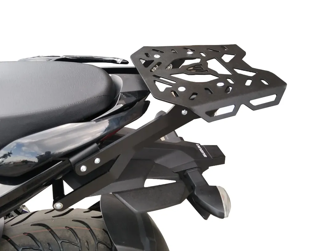 [FSU126028] PARRILLA TRASERA SUZUKI GIXXER 250 Y SF – 150 FI.webp