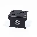 [PSU0402002] PROTECTOR DEPOSITO DELANTERO SUZUKI GIXXER 150 Y 250 (Negro).webp