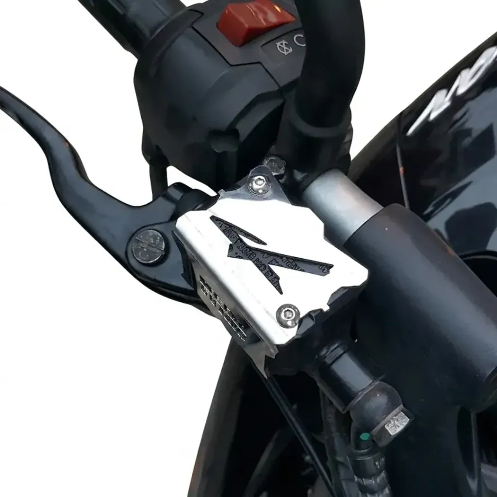 PROTECTOR DEPOSITO DELANTERO BAJAJ PULSAR 180-200NS-220