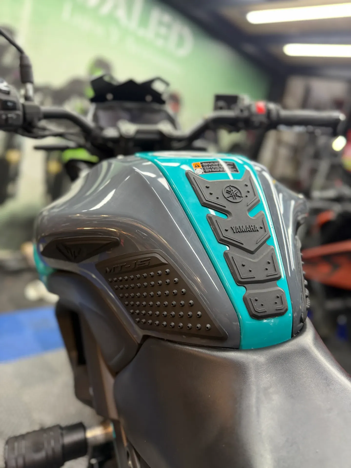 STOMP GRIP MT15