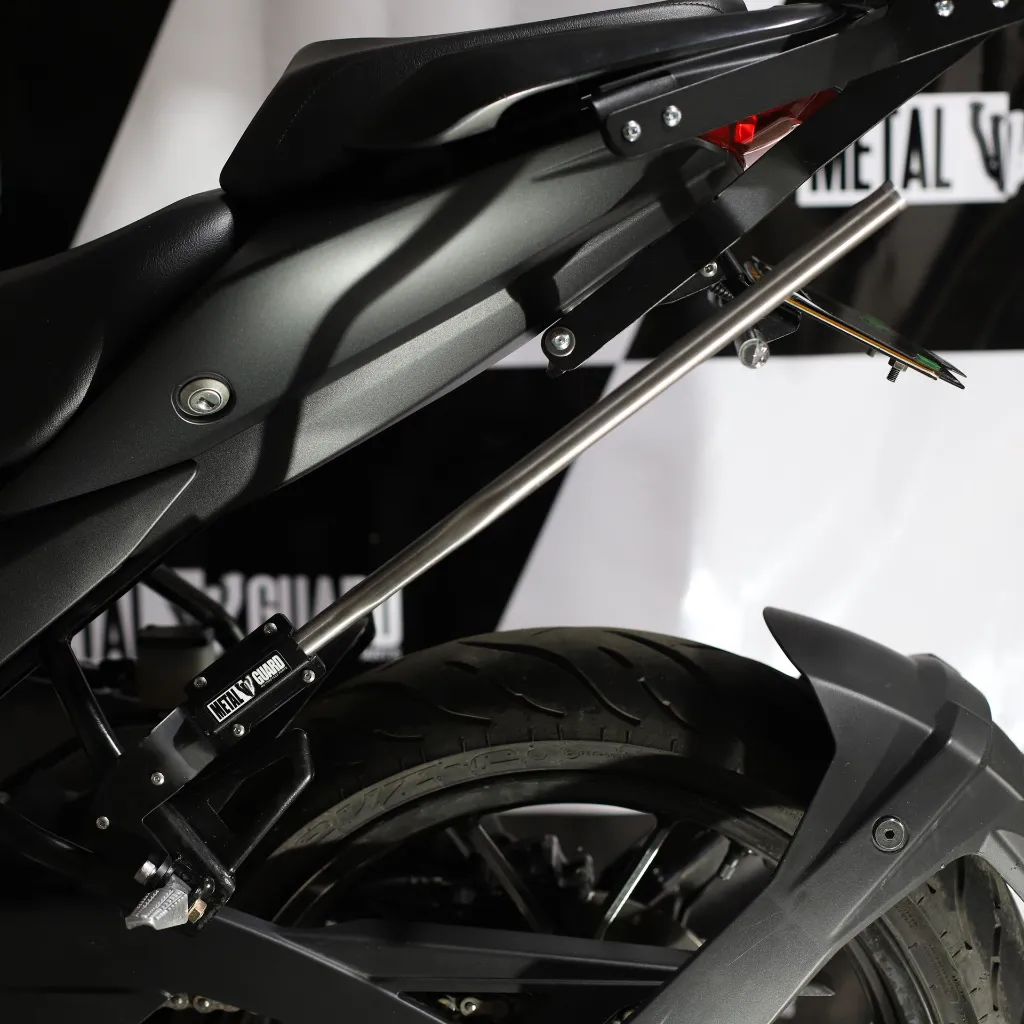 PORTA ALFORJAS LIGERO SUZUKI GIXXER 250 Y SF – 150 FI